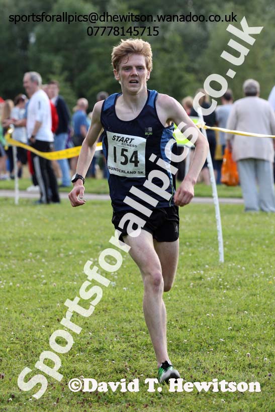 Senior mens Sunderland 5k Road Race. Photo: David T. Hewitson/Sports for All Pics
